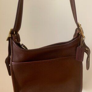 Coach Vintage Legacy Bag Zip #9966 Brown Leather Shoulder Bag Crossbody